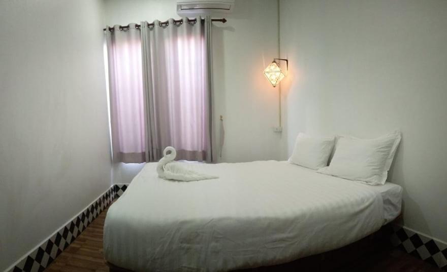 Sd View Hotel Ванг-Виенг Экстерьер фото