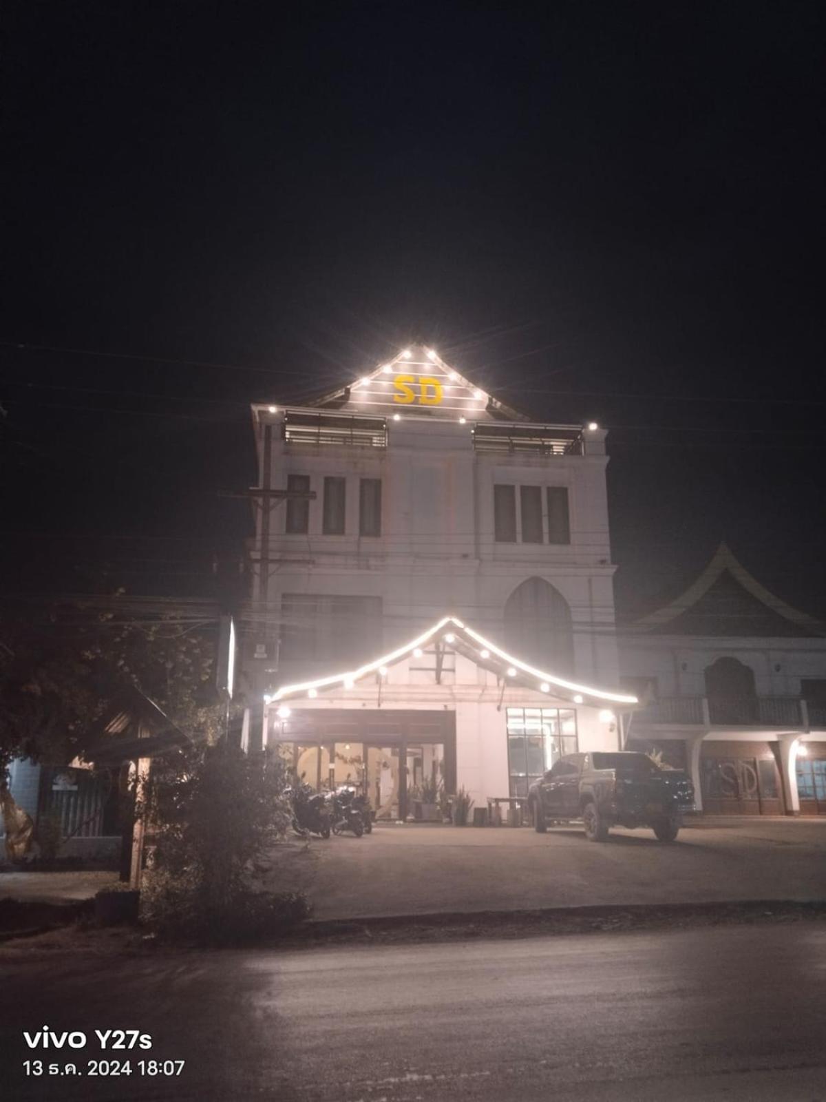 Sd View Hotel Ванг-Виенг Экстерьер фото
